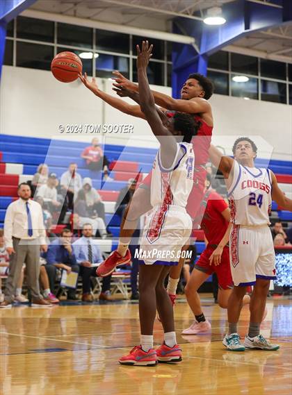 Thumbnail 2 in Jefferson vs. Cooper (Raising Cane's Key City Classic) photogallery.