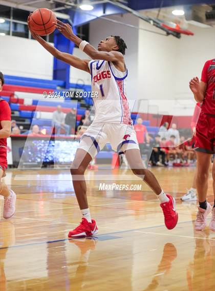 Thumbnail 2 in Jefferson vs. Cooper (Raising Cane's Key City Classic) photogallery.