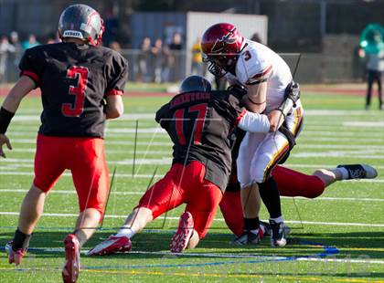 Thumbnail 3 in Connetquot vs. Sachem East (Suffolk Division I Semifinals) photogallery.
