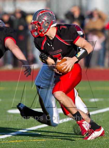Thumbnail 2 in Connetquot vs. Sachem East (Suffolk Division I Semifinals) photogallery.