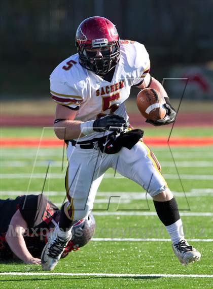Thumbnail 2 in Connetquot vs. Sachem East (Suffolk Division I Semifinals) photogallery.