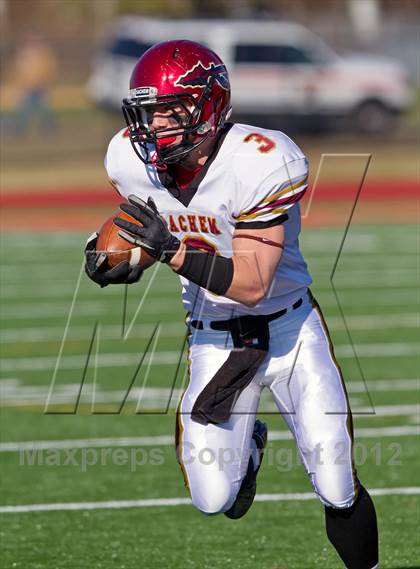 Thumbnail 3 in Connetquot vs. Sachem East (Suffolk Division I Semifinals) photogallery.