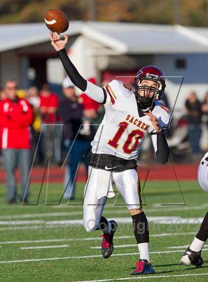 Thumbnail 2 in Connetquot vs. Sachem East (Suffolk Division I Semifinals) photogallery.
