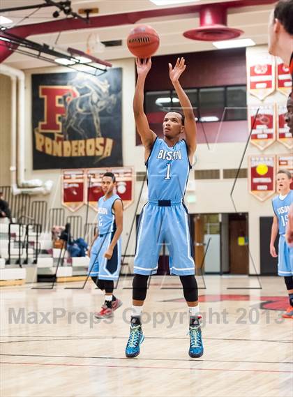 Thumbnail 1 in Vista PEAK Prep vs. Grand Junction (Ponderosa Invitational) photogallery.