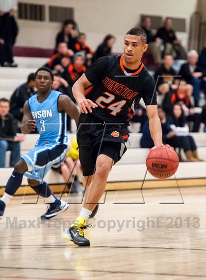 Thumbnail 3 in Vista PEAK Prep vs. Grand Junction (Ponderosa Invitational) photogallery.