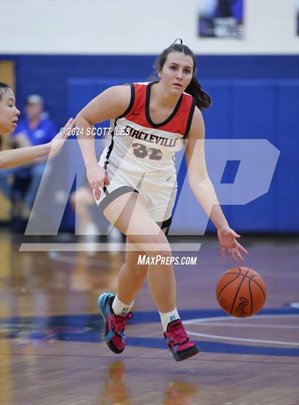 Thumbnail 2 in Athens vs. Circleville (OHSAA D2 District Semifinal) photogallery.