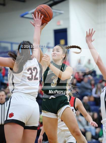 Thumbnail 3 in Athens vs. Circleville (OHSAA D2 District Semifinal) photogallery.
