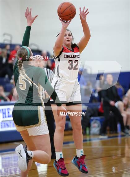 Thumbnail 2 in Athens vs. Circleville (OHSAA D2 District Semifinal) photogallery.