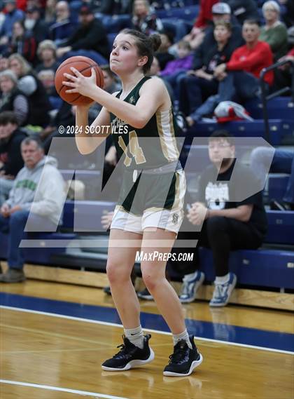 Thumbnail 3 in Athens vs. Circleville (OHSAA D2 District Semifinal) photogallery.