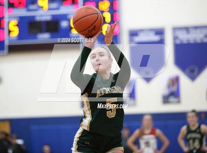Thumbnail 2 in Athens vs. Circleville (OHSAA D2 District Semifinal) photogallery.