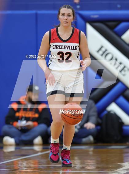 Thumbnail 1 in Athens vs. Circleville (OHSAA D2 District Semifinal) photogallery.