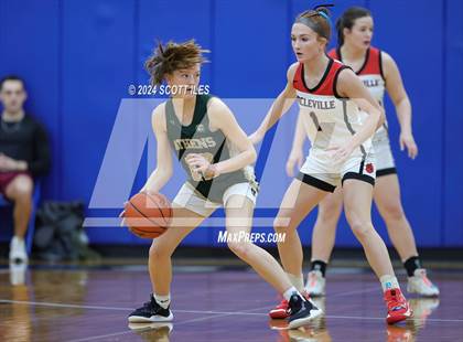 Thumbnail 3 in Athens vs. Circleville (OHSAA D2 District Semifinal) photogallery.