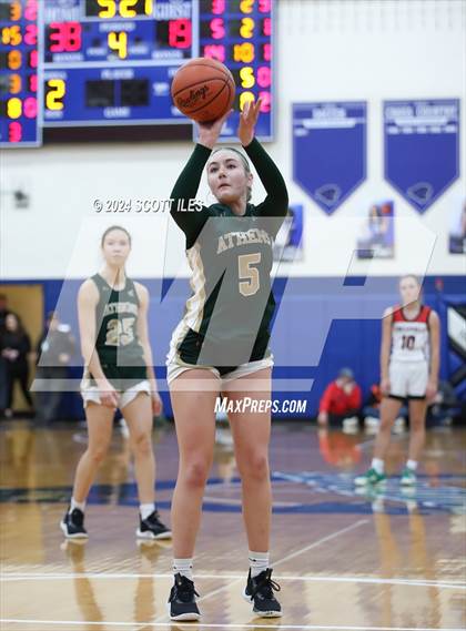Thumbnail 1 in Athens vs. Circleville (OHSAA D2 District Semifinal) photogallery.