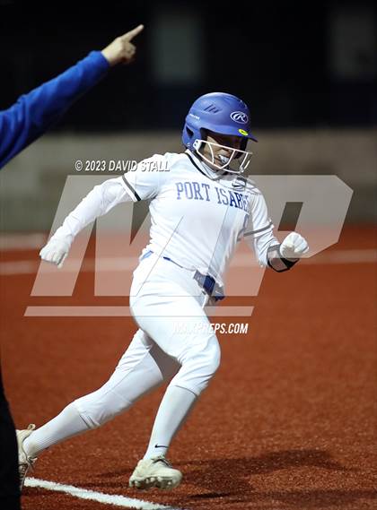 Thumbnail 3 in Grulla @ Port Isabel photogallery.