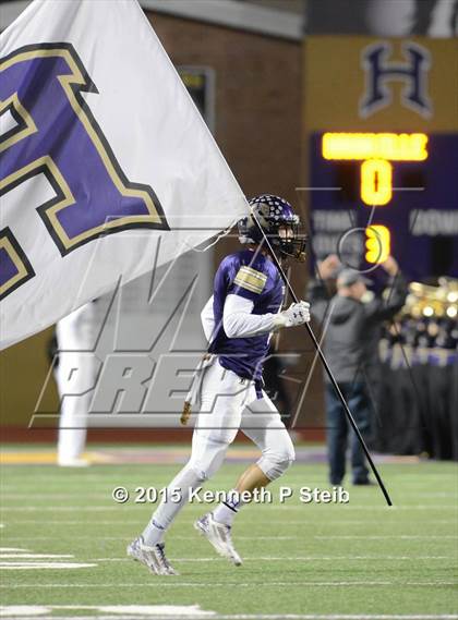 Thumbnail 1 in Alexandria vs. Hahnville (LHSAA Class 5A 1st Round) photogallery.