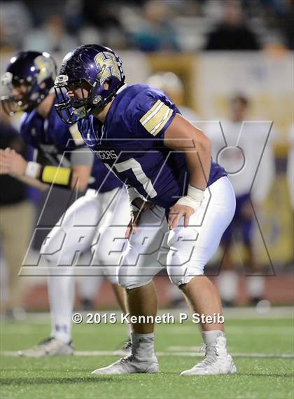 Thumbnail 3 in Alexandria vs. Hahnville (LHSAA Class 5A 1st Round) photogallery.