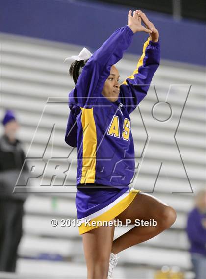 Thumbnail 1 in Alexandria vs. Hahnville (LHSAA Class 5A 1st Round) photogallery.