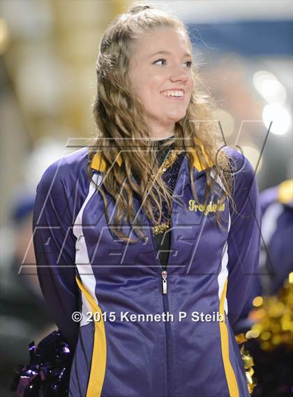 Thumbnail 1 in Alexandria vs. Hahnville (LHSAA Class 5A 1st Round) photogallery.