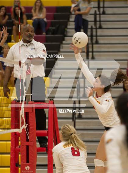 Thumbnail 1 in Mountain Pointe @ Chaparral photogallery.