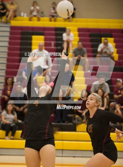 Thumbnail 3 in Mountain Pointe @ Chaparral photogallery.
