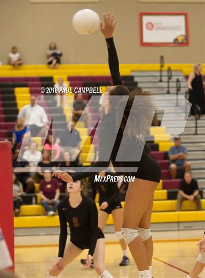 Thumbnail 2 in Mountain Pointe @ Chaparral photogallery.