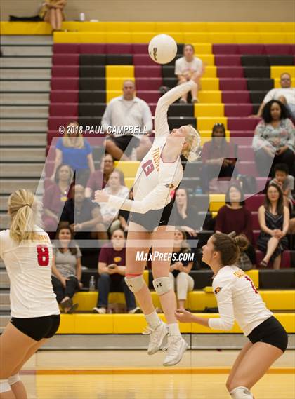 Thumbnail 1 in Mountain Pointe @ Chaparral photogallery.