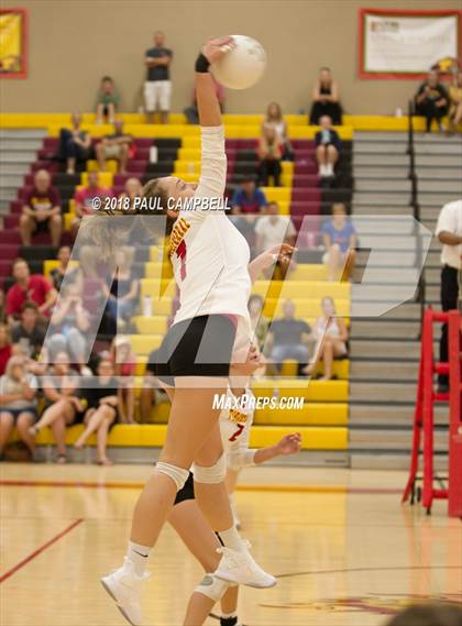 Thumbnail 3 in Mountain Pointe @ Chaparral photogallery.