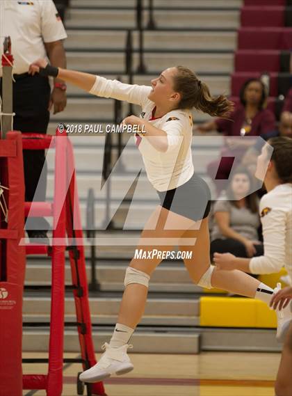 Thumbnail 2 in Mountain Pointe @ Chaparral photogallery.