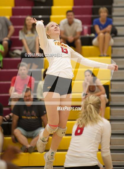Thumbnail 1 in Mountain Pointe @ Chaparral photogallery.