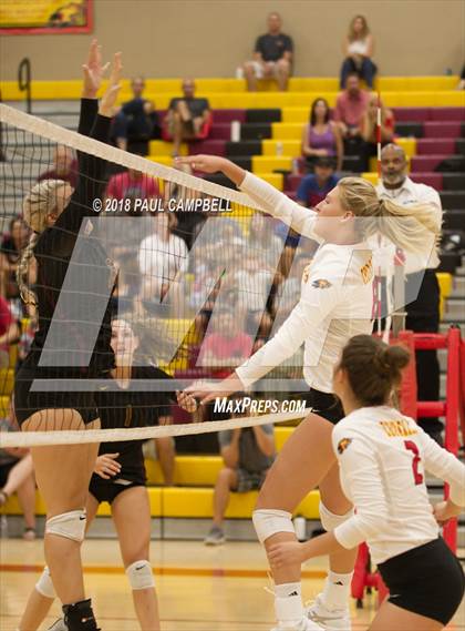 Thumbnail 3 in Mountain Pointe @ Chaparral photogallery.