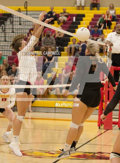 Thumbnail 1 in Mountain Pointe @ Chaparral photogallery.