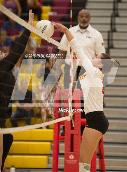 Thumbnail 3 in Mountain Pointe @ Chaparral photogallery.