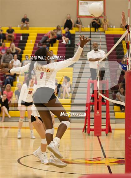 Thumbnail 2 in Mountain Pointe @ Chaparral photogallery.
