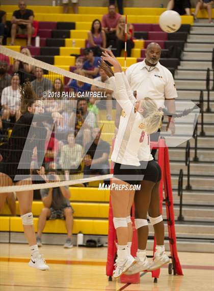 Thumbnail 2 in Mountain Pointe @ Chaparral photogallery.