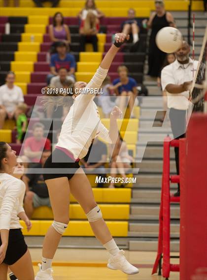 Thumbnail 3 in Mountain Pointe @ Chaparral photogallery.