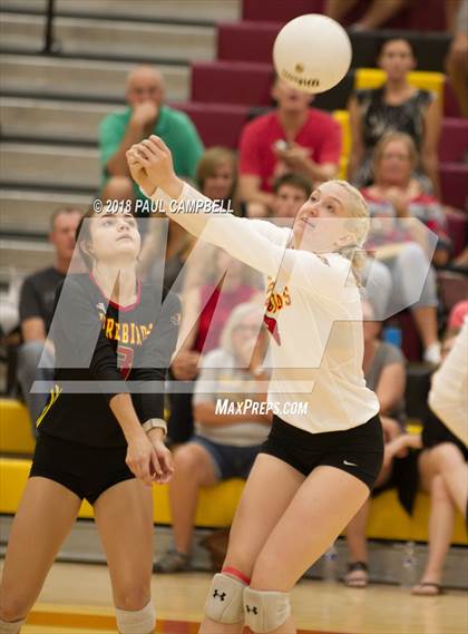 Thumbnail 3 in Mountain Pointe @ Chaparral photogallery.