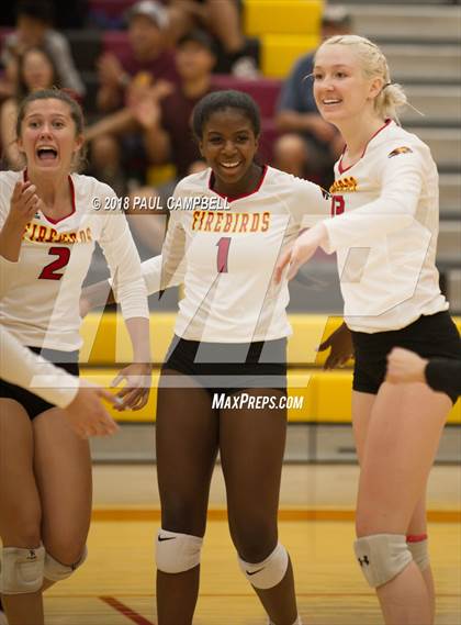 Thumbnail 1 in Mountain Pointe @ Chaparral photogallery.