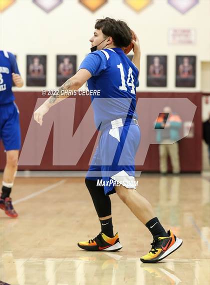 Thumbnail 3 in Wheatland-Chili @ Caledonia-Mumford photogallery.