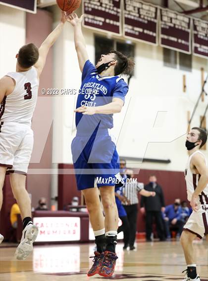 Thumbnail 3 in Wheatland-Chili @ Caledonia-Mumford photogallery.