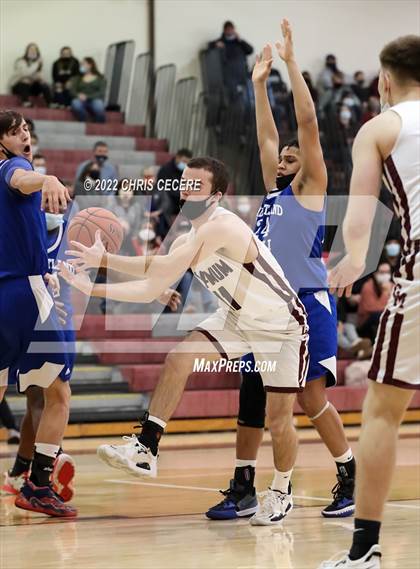 Thumbnail 2 in Wheatland-Chili @ Caledonia-Mumford photogallery.