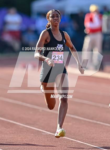 Thumbnail 3 in IHSAA Finals (100 Meter)  photogallery.