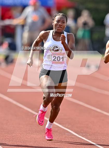 Thumbnail 2 in IHSAA Finals (100 Meter)  photogallery.