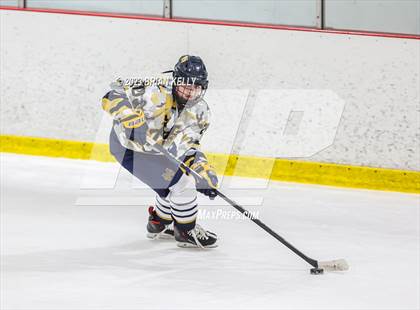 Thumbnail 3 in Malden Catholic @ Archbishop Williams photogallery.