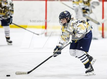Thumbnail 1 in Malden Catholic @ Archbishop Williams photogallery.