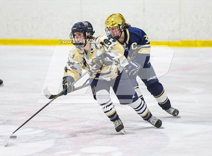Thumbnail 1 in Malden Catholic @ Archbishop Williams photogallery.