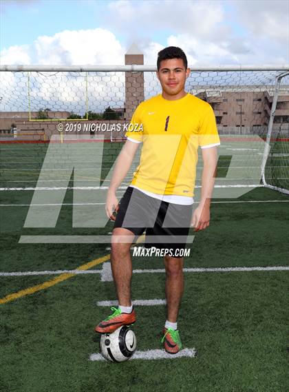 Thumbnail 3 in Lynwood Varsity Photo Shoot photogallery.