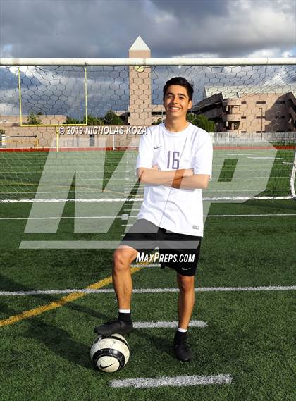 Thumbnail 2 in Lynwood Varsity Photo Shoot photogallery.