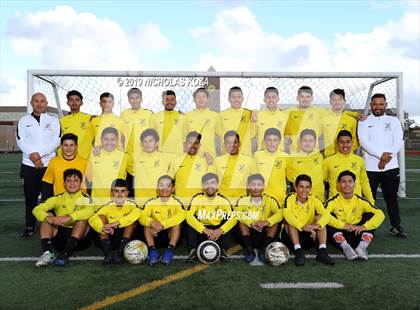 Thumbnail 2 in Lynwood Varsity Photo Shoot photogallery.