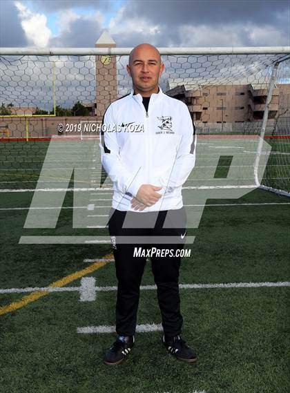 Thumbnail 3 in Lynwood Varsity Photo Shoot photogallery.