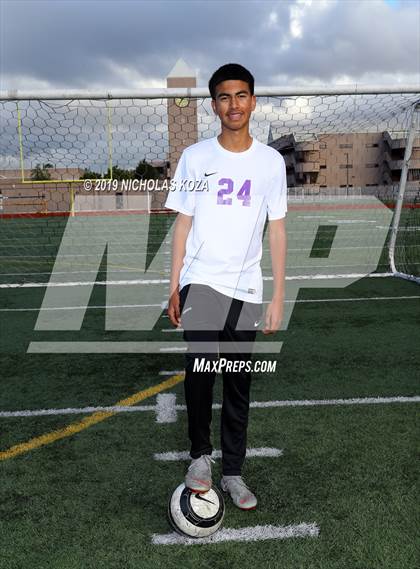 Thumbnail 1 in Lynwood Varsity Photo Shoot photogallery.